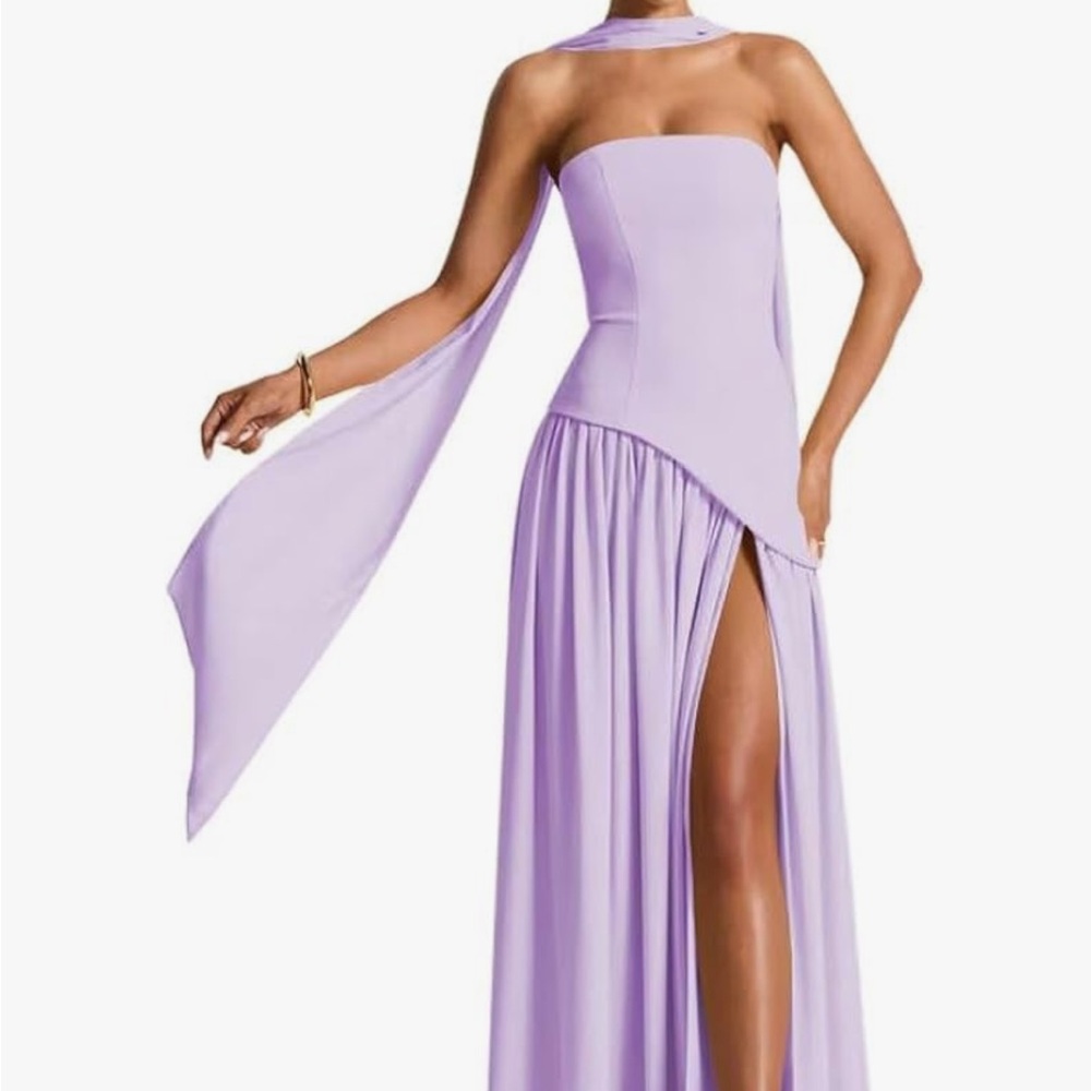 Elegant Lavender Strapless Evening Gown